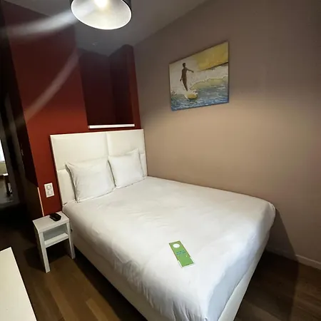 Greet Gare Flandres - Groupe Accor Готель